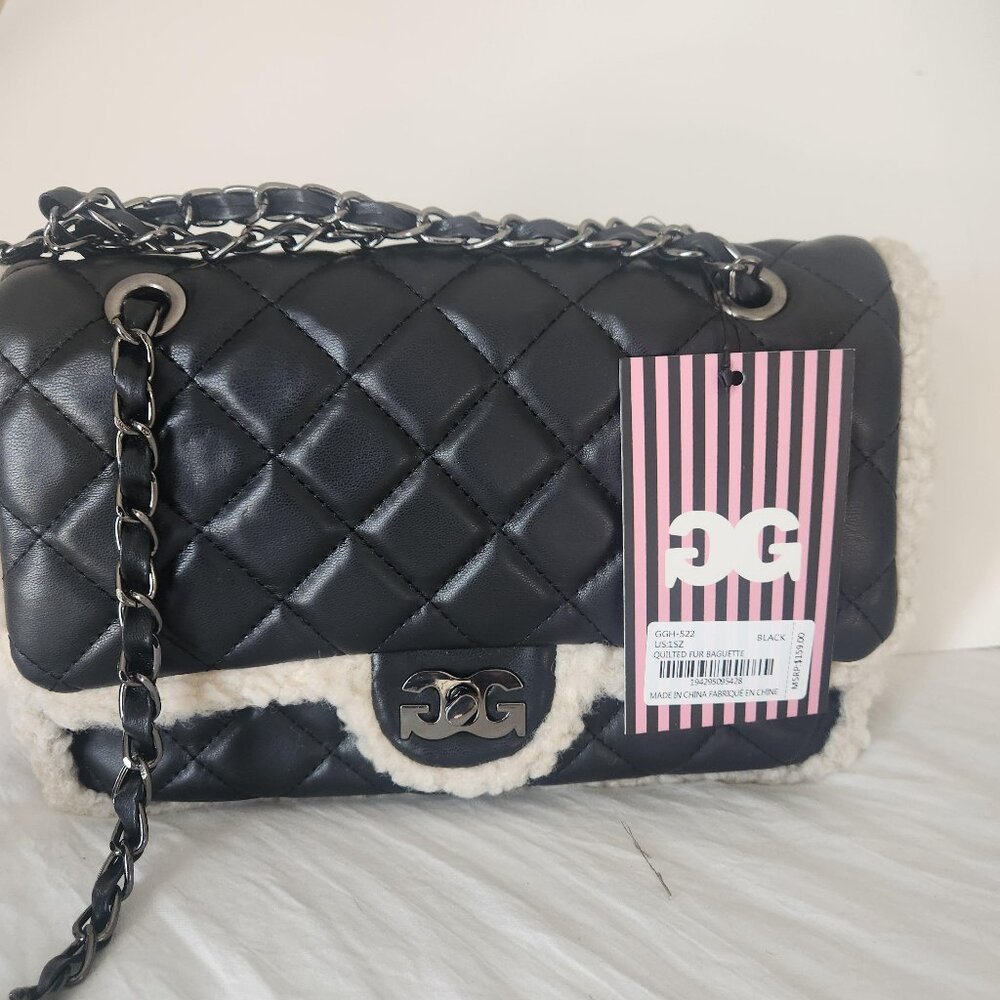 Gilda Paris Black and White quilted Fur edge Baguette with chain strap NWT - Picture 4 of 6